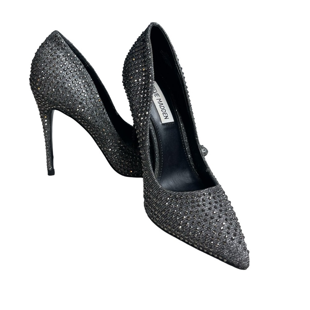 Steve Madden Daisie-R Rhinestone Black and Silver Stiletto Heels. Size 6M.